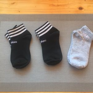 NWOT Adidas Girls Superlite Socks